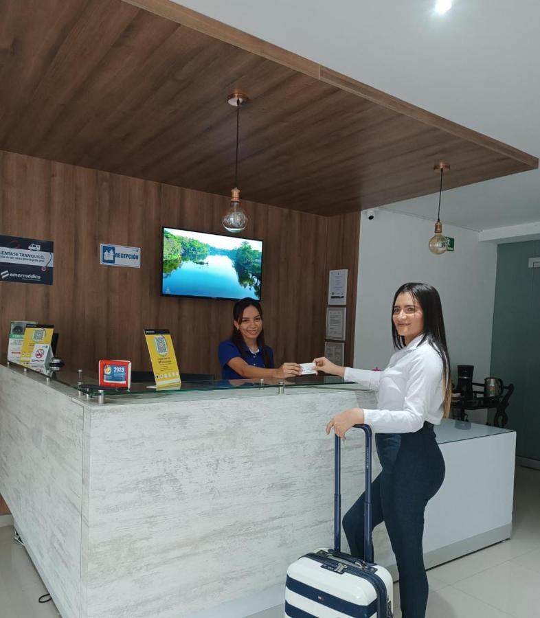Hotel Prado 53 바랑키야 외부 사진